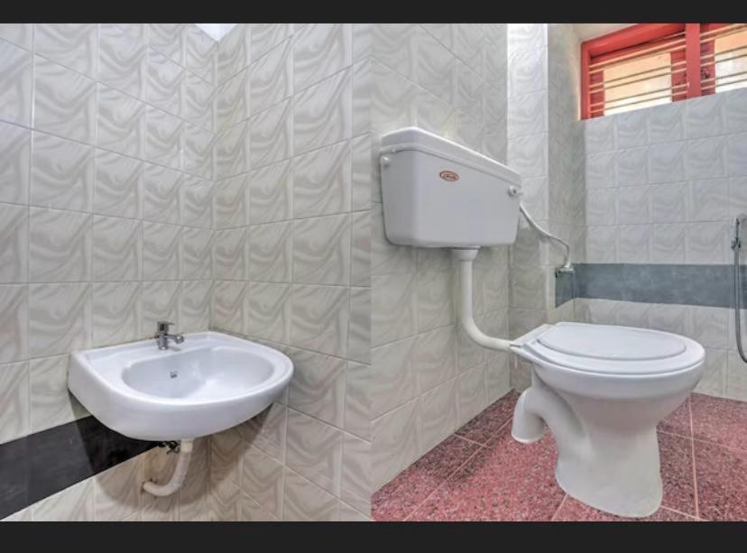 Ss Kkp Tourist Home تريفِندرم المظهر الخارجي الصورة